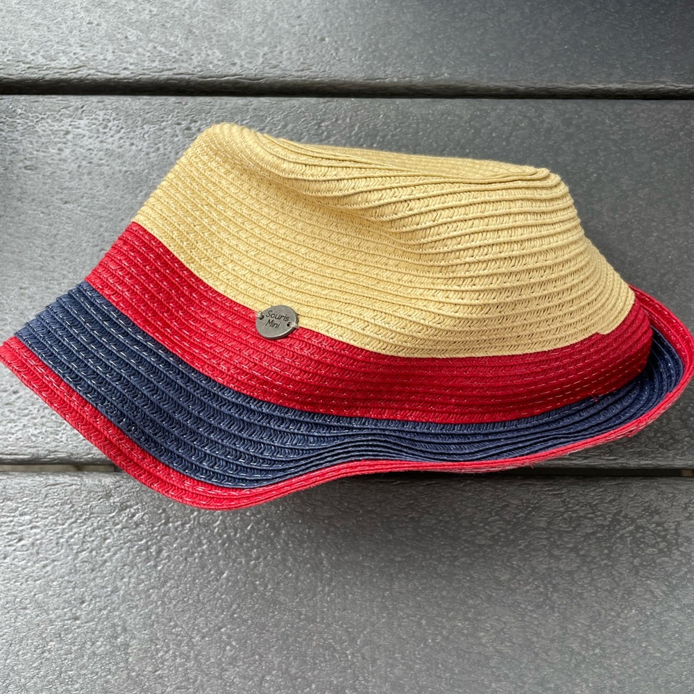 EUC Souris Mini straw hat.